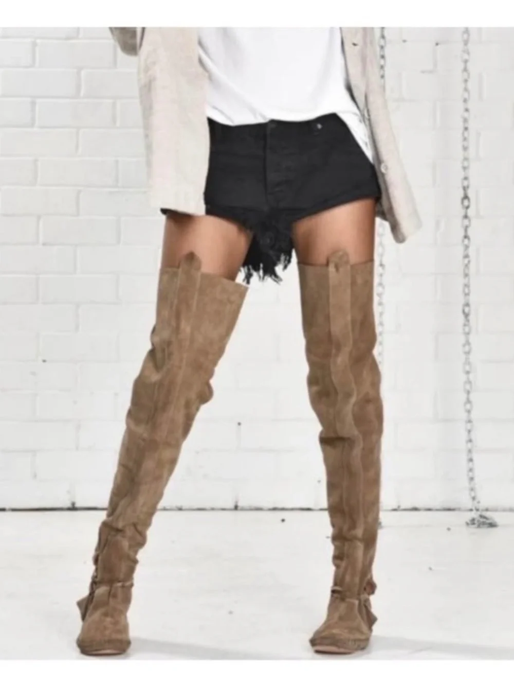 One teaspoon over the knee leather moccasin